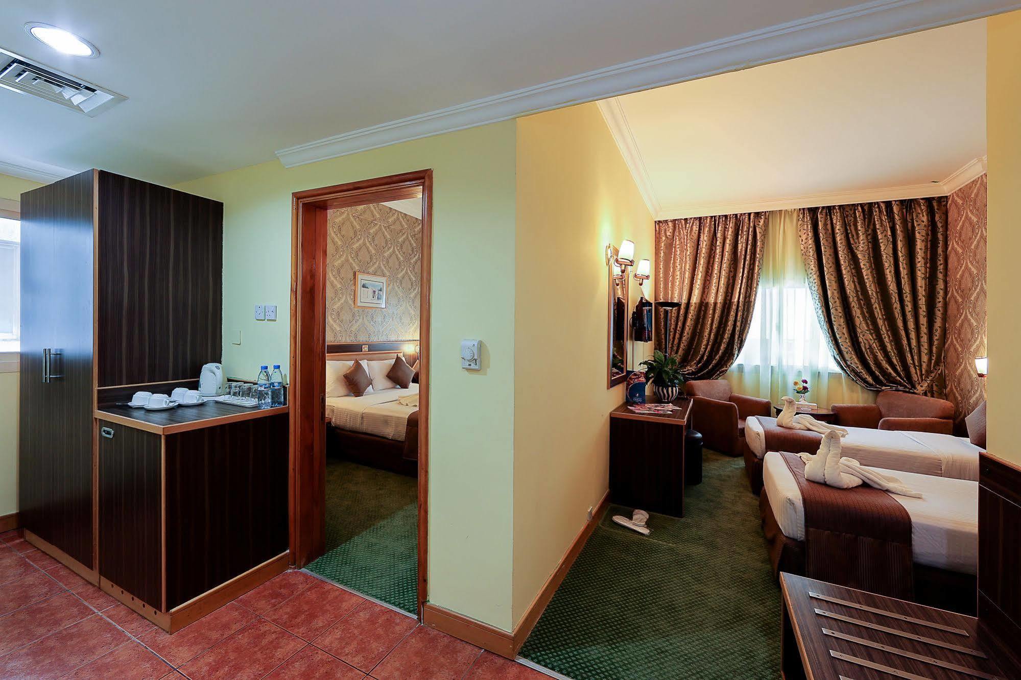 Jonrad Hotel Dubaj Exteriér fotografie